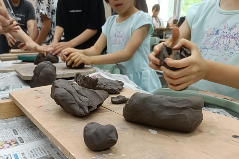夏休み!わくわくお皿作りレポート!!